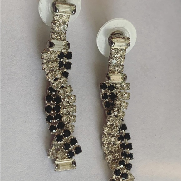 Vintage Continental crystal earring & necklace set - Picture 4 of 9